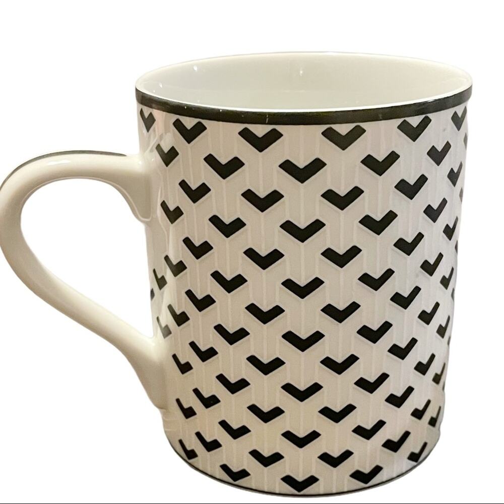 Tiffany & Co Gotham Chevron Print Vintage Mug Set of 4